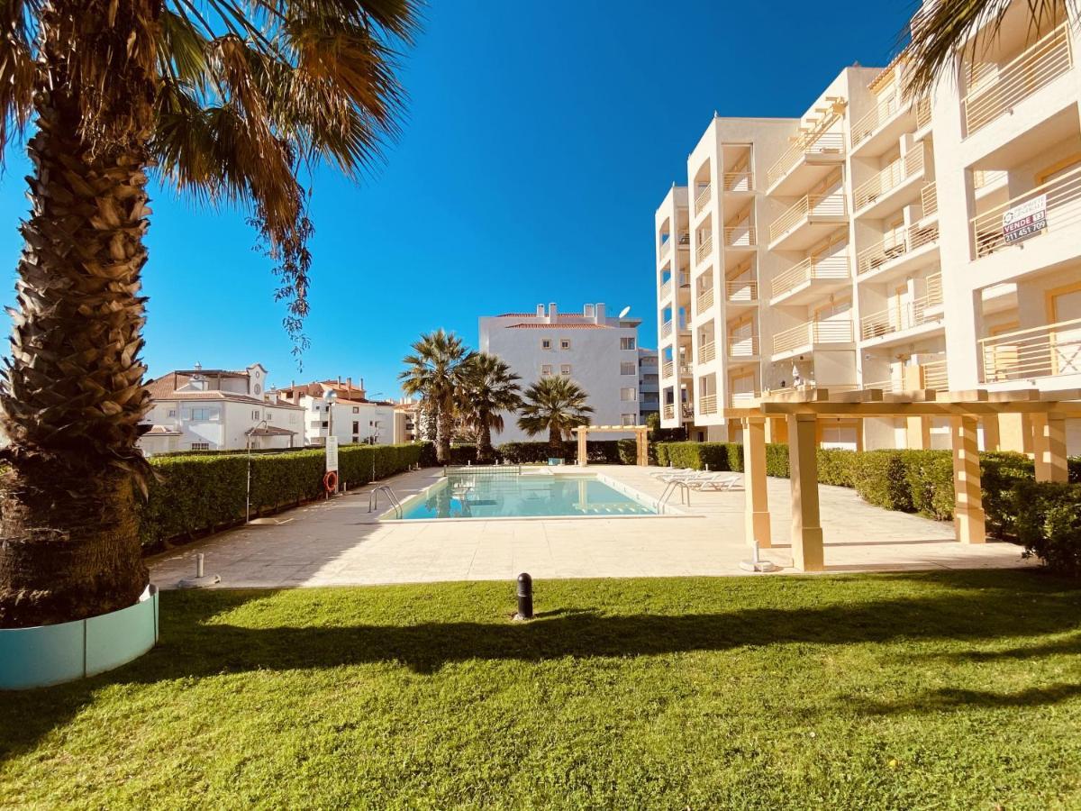 Vista By Check-In Portugal Apartment อัลบูเฟรา ภายนอก รูปภาพ